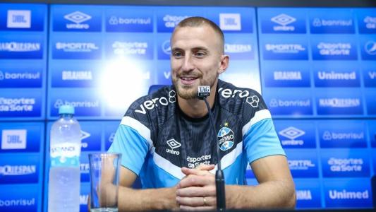 Rodrigo Ely acredita em sonho do Campeonato Brasileiro