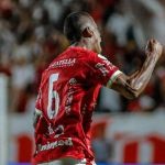 Vila Nova vence clássico contra o Atlético-GO e segue em busca do G4 da Série B