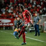 Destaque do Vila Nova entra na mira do Cruzeiro e mais três clubes para 2024