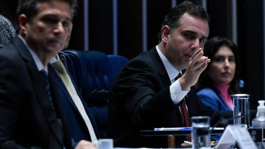 Rodrigo Pacheco defendeu a convocação de Campos Neto ao plenário do Senado