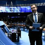 Bolsonaro deveria ter contido e não inflamado extremistas, diz Pacheco sobre atos de 8 de janeiro