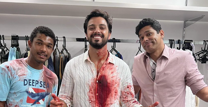 Rodrigo Simas compartilha bastidores das últimas cenas como José Venâncio em 'Renascer'