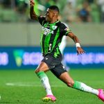 Atacante passará por exames e deve desfalcar o América contra o Cruzeiro