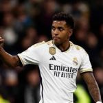 Rodrygo marca, Real Madrid vence Granada e volta à liderança do Espanhol