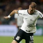 Róger Guedes atinge marca importante com a camisa do Corinthians