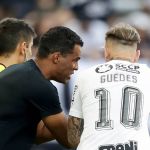 Róger Guedes elogia Lázaro no Corinthians: “Trabalho é bom”