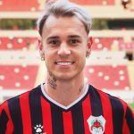 Al-Rayyan oficializa Roger Guedes, ex-Corinthians