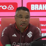 Roger valoriza vitória do Inter e decide sobre titularidade na equipe