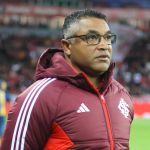 Roger Machado avalia vitória do Inter e comenta situação de atacante: “Quero  recuperá-lo”