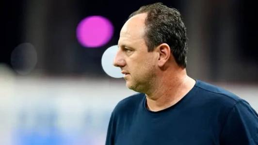 Rogério Ceni, hoje no Bahia, treinou o Fortaleza antes de Juan Pablo Vojvoda