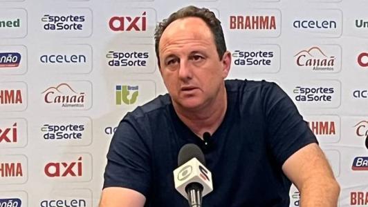 Rogério Ceni reencontrou o Cruzeiro, no Mineirão, após quatro anos