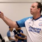 Ceni tem primeiro contato com elenco do Bahia e manda recado para Cauly