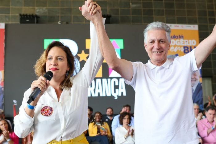 Rogério Correia é o candidato do PT ao cargo de prefeito em BH ao lado de Bella Gonçalves, que concorre como vice.