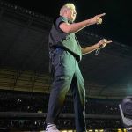 Rogério Flausino relembra encontro com Maroon 5 e eleva 'irmãos norte-americanos'