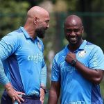 Weverton se aproxima de recorde no Palmeiras e preparadores comemoram