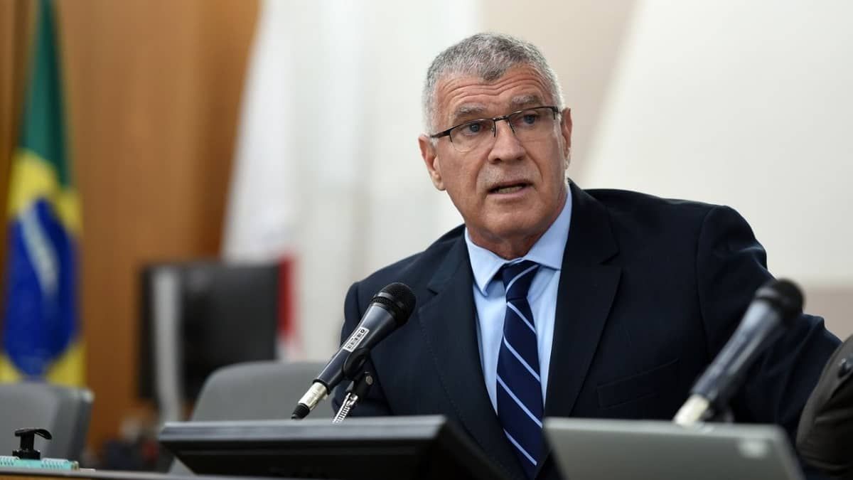 Secretário de segurança pública fala sobre apuração de morte de escrivã e reajuste para a categoria