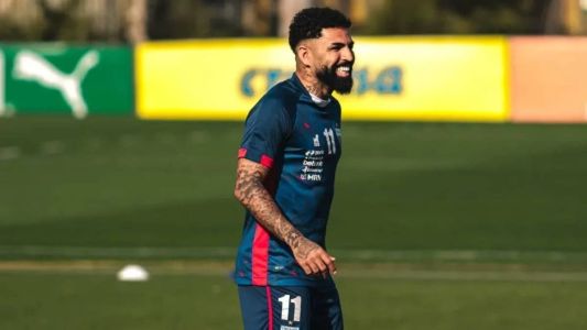 Romarinho, atacante do Fortaleza, interessa ao Sport