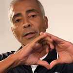 Projeto ‘apadrinhado’ por Zico e Romário busca talentos do futebol em comunidades no Brasil