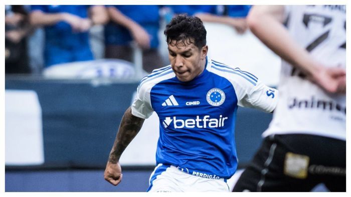 Lucas Romero em partida entre Cruzeiro e Ceará, pela 17ª rodada da Série A do Campeonato Brasileiro