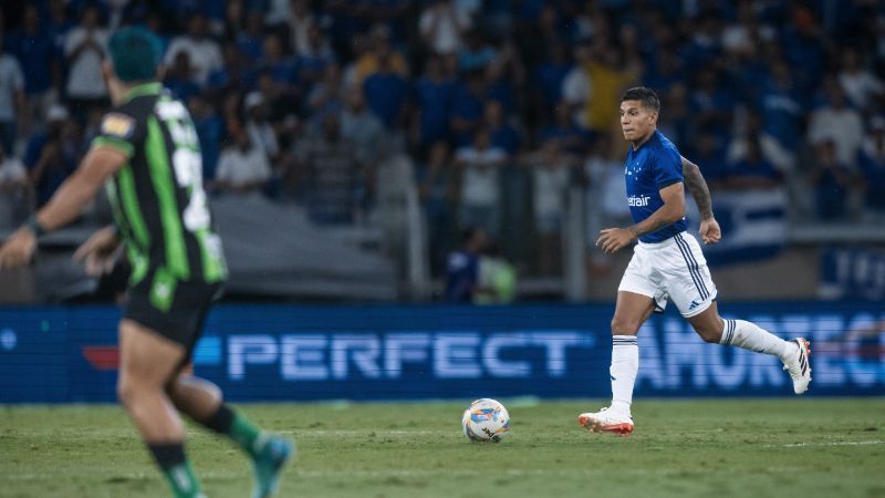 Capitão do Cruzeiro, Romero pode pegar gancho de até 12 jogos no Mineiro por expulsão