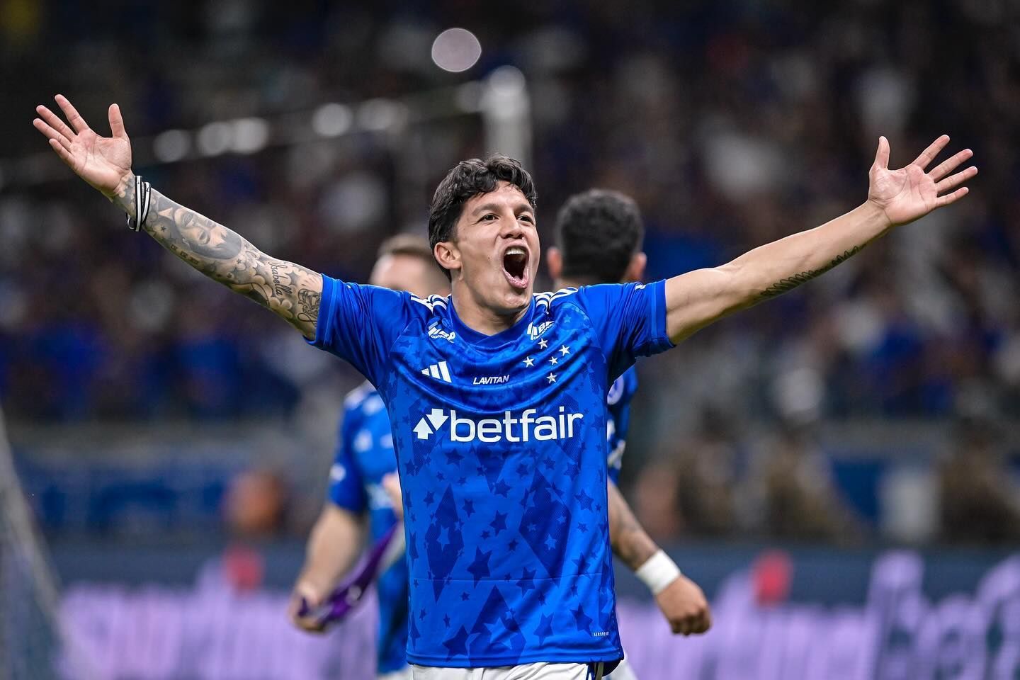 Romero valoriza jogo entre Cruzeiro e São Paulo no Mineirão: 'Nossa casa'