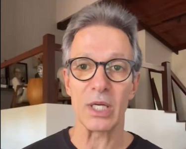 Governador Romeu Zema afirmou que vai acionar Justiça contra escola de samba que homenageou Lula