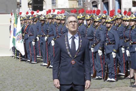 O governador de Minas Gerais, Romeu Zema, participa de solenidade da Medalha da Inconfidência