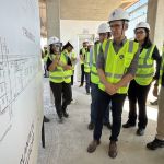 Zema visita estação do metrô Novo Eldorado e anuncia início da operação para janeiro