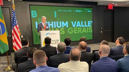 Romeu Zema participou de lançamento do programa 'Vale do Lítio' nos Estados Unidos