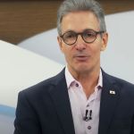 Deputado dispara 199 adjetivos em crítica a Zema na Assembleia