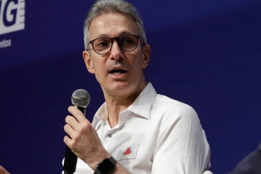 Zema participa de ato por impeachment de Gilmar Mendes no Congresso