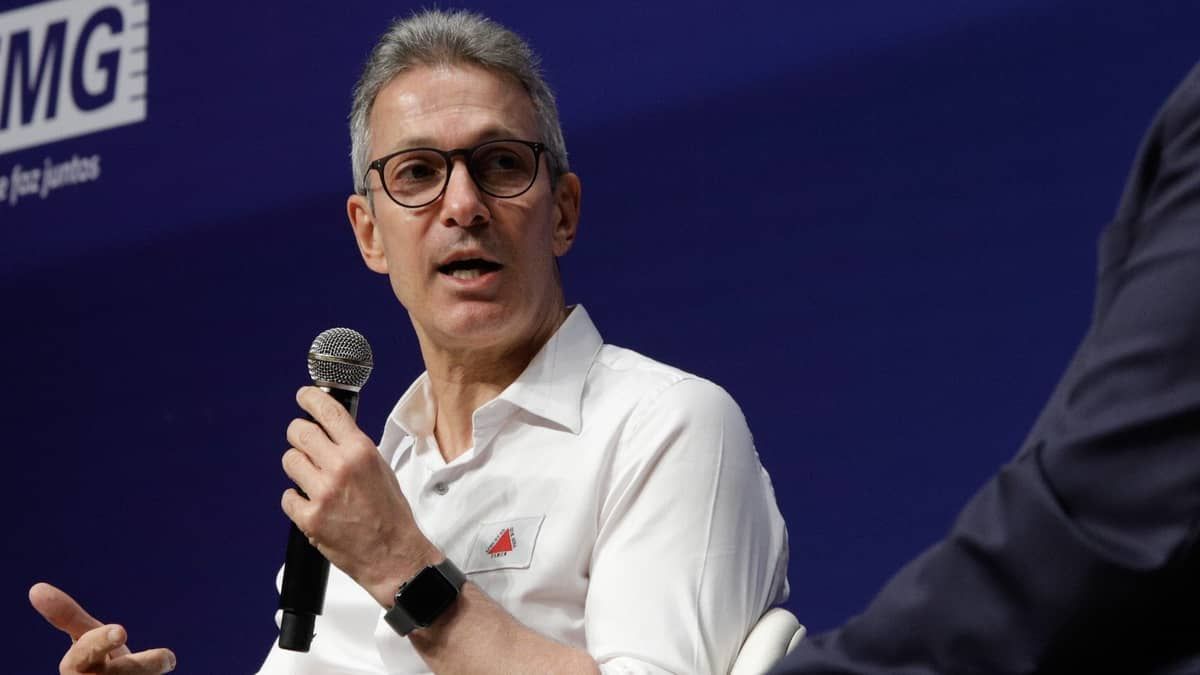 Zema comenta aprovação de governo e elenca prioridades para 2º mandato