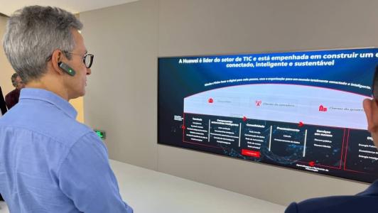 Romeu Zema visitou instalações da Huawei em solo chinês