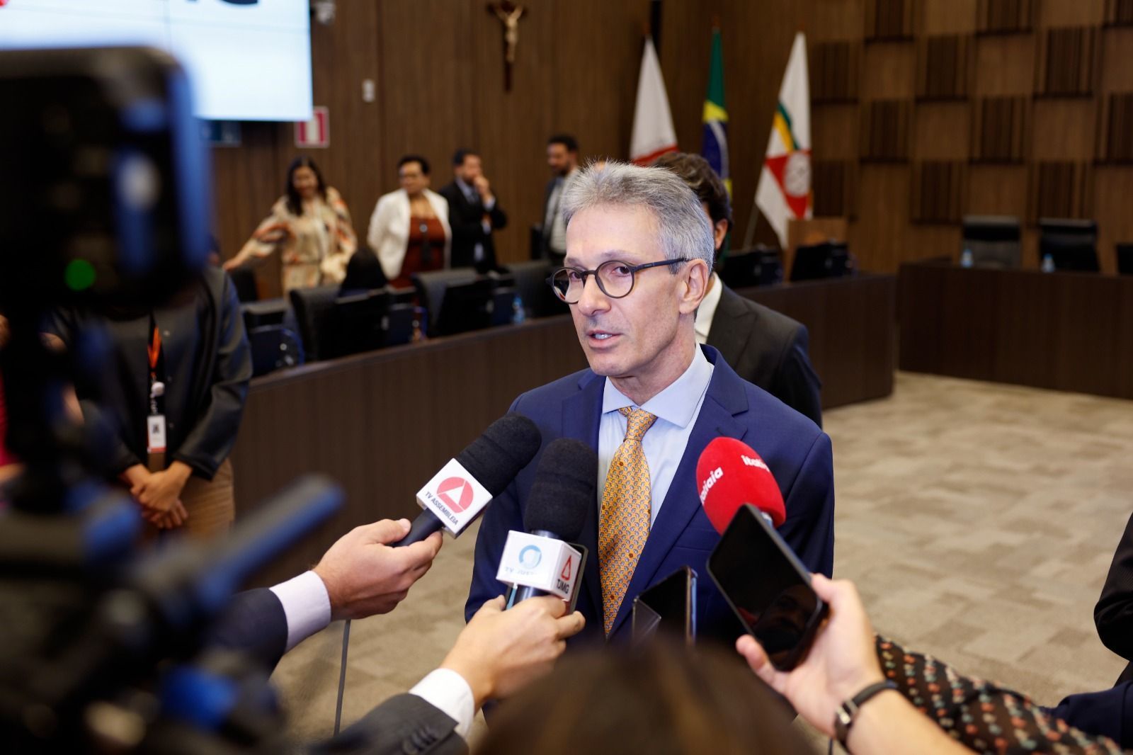 Pré-candidato à Presidência, Zema vira alvo de críticas na Assembleia Legislativa
