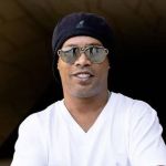 Ronaldinho publica foto com quatro mulheres no Dia dos Namorados: 'Eternos amores'