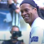 Momentos de Ronaldinho Gaúcho no Lendas do Galo, na Arena MRV