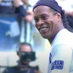 Momentos de Ronaldinho Gaúcho no Lendas do Galo, na Arena MRV