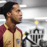 Belmiro revela que já ajudou a curar ressacas de Ronaldinho Gaúcho no Atlético