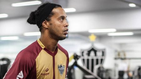 Ronaldinho Gaúcho jogou no Atlético entre 2012 e 2014