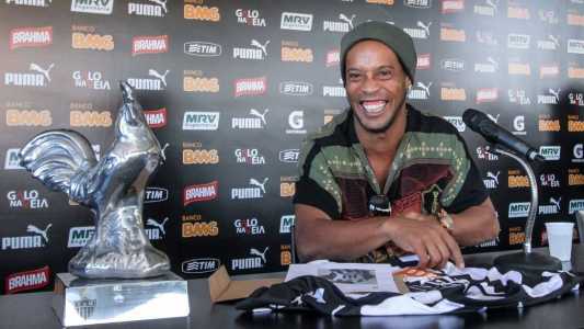 Ronaldinho jogou no Atlético entre 2012 e 2014