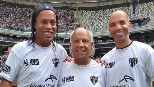 Ronaldinho, Reinaldo e Tardelli jogaram no Vingador, equipe vencedora do Lendas do Galo