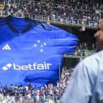 Pacotão de notícias do Cruzeiro: proposta de patrocínio milionário e futuro de goleiro
