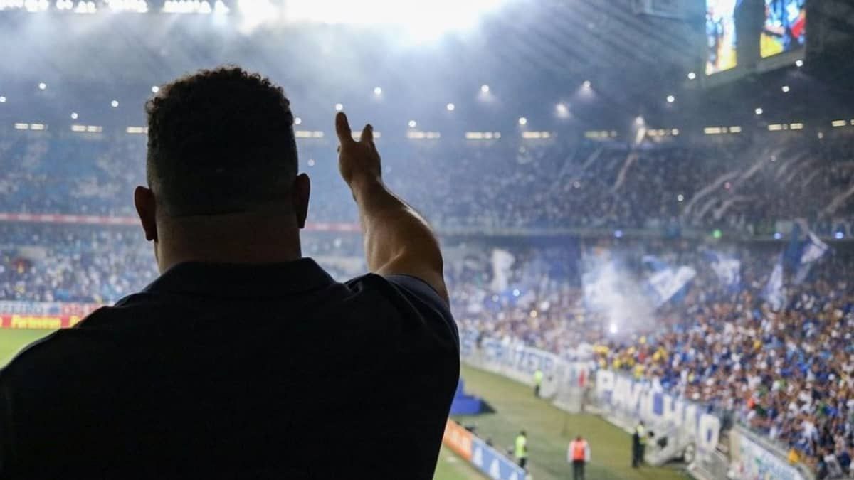 Cruzeiro: Ronaldo publica mensagem em homenagem a aniversário de 102 anos