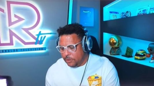 Ronaldo criticou a organização do Campeonato Mineiro pelo mau estado do gramado