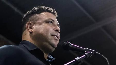 Ronaldo declara apoio a candidato à presidência do Cruzeiro
