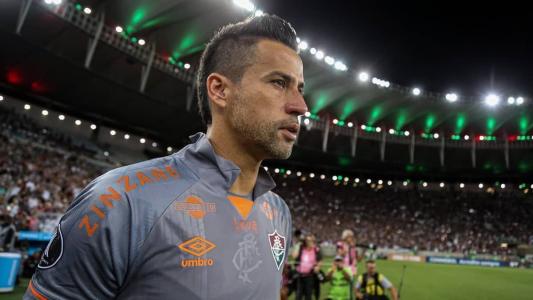 Ronaldo declarou interesse em ter Fábio de volta ao Cruzeiro antes da aposentadoria