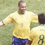 Gols históricos: com gols de Ronaldo e Kaká, Brasil vence a Colômbia nas Eliminatórias 