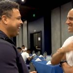 Ronaldo visita Cruzeiro antes de estreia no Brasileirão e brinca com Pepa