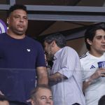 Ronaldo exalta torcida do Cruzeiro, mas lamenta empate: 'Seguimos firmes'