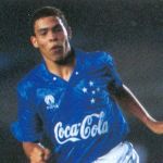 Confronto entre Cruzeiro e Bahia tem Ronaldo como maior artilheiro 